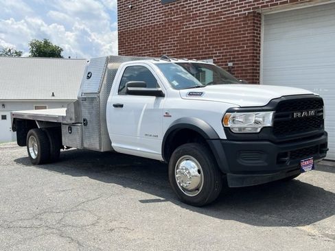 Used 2020 RAM 5500 Tradesman w/ Max Tow Package image 2