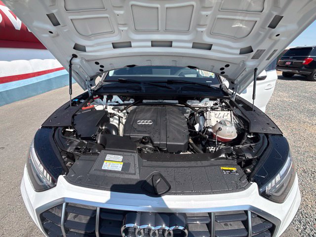 Used 2021 Audi Q5 Prestige w/ Prestige Package AWD/4WD image 18