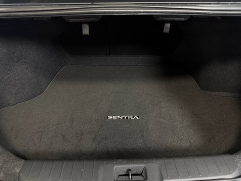 Used 2025 Nissan Sentra SV w/ Trunk Package FWD image 31
