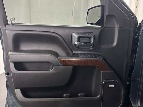 Used 2018 GMC Sierra 1500 SLT w/ SLT Premium Package image 8