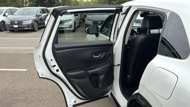 Used 2026 Honda HR-V EX-L image 22
