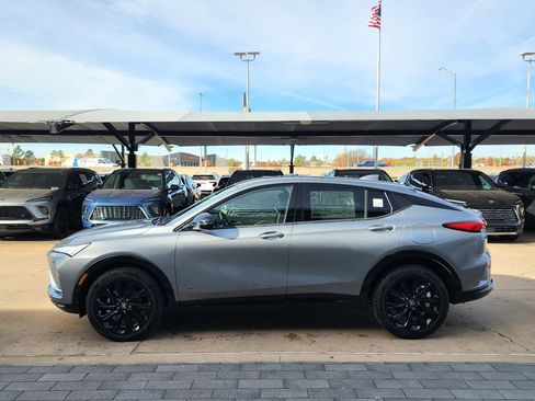 New 2026 Buick Envista Sport Touring image 7