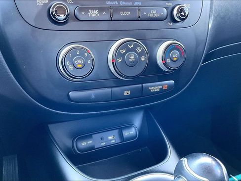 Used 2016 Kia Soul + FWD image 21