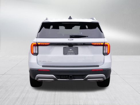 Used 2025 Ford Explorer Platinum w/ LUX Leather Package image 6