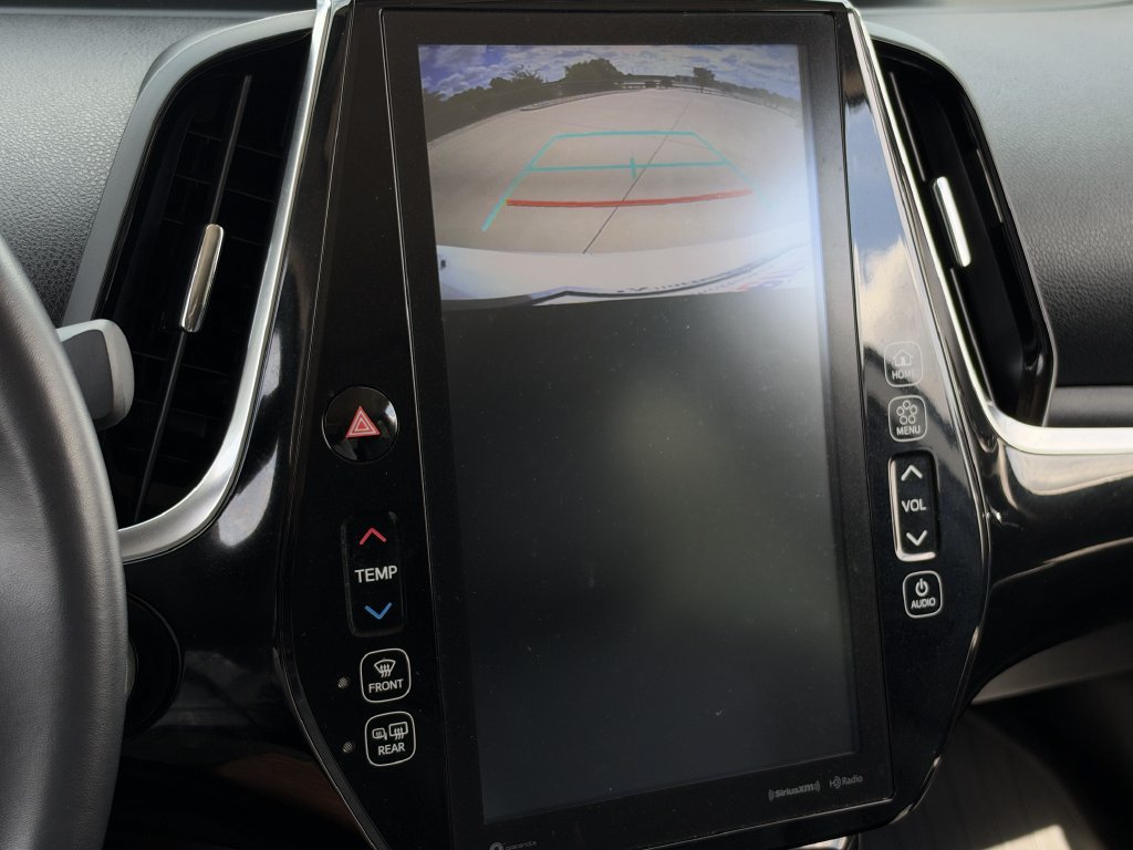 Used 2020 Toyota Prius Prime XLE FWD image 19