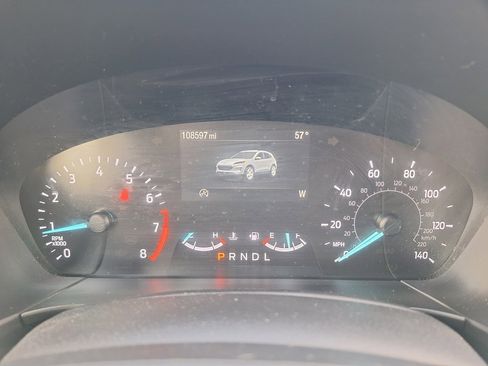 Used 2020 Ford Escape SE image 9