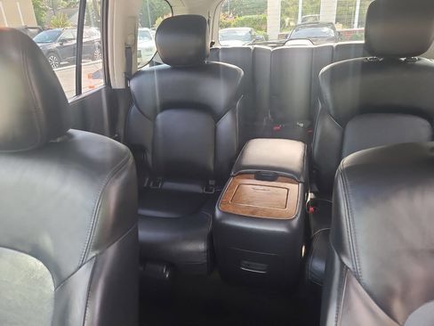 Used 2021 Nissan Armada SL w/ Captain's Chairs Package image 28