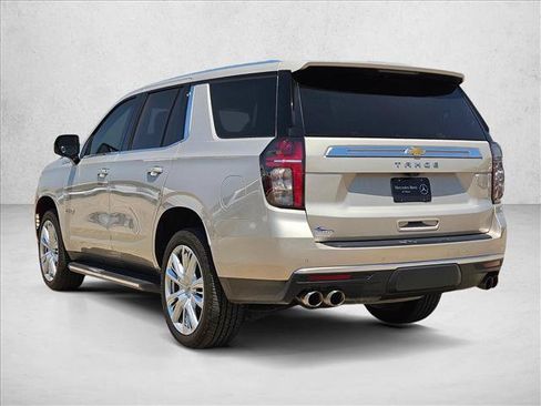 Used 2022 Chevrolet Tahoe High Country AWD/4WD image 8