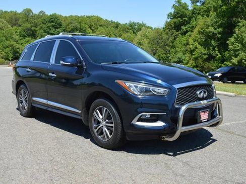 Used 2016 INFINITI QX60 Luxe w/ Premium Package AWD/4WD image 3