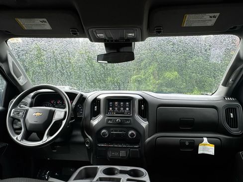 Used 2022 Chevrolet Silverado 1500 Custom RWD image 30