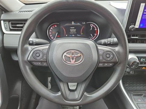 Used 2023 Toyota RAV4 XLE image 17