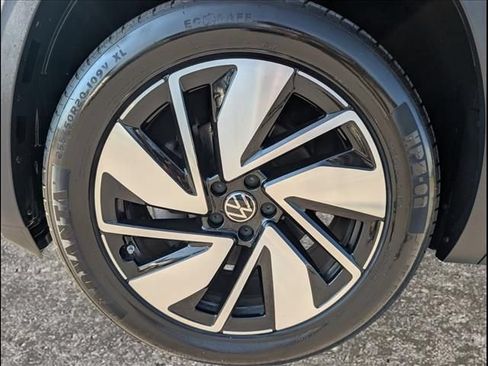 Used 2025 Volkswagen Atlas SE AWD/4WD image 20
