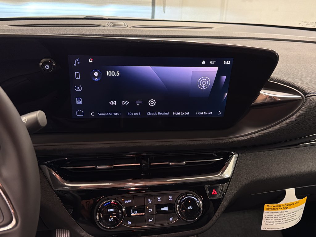 New 2026 Buick Envista Sport Touring w/ Convenience I Package FWD image 34