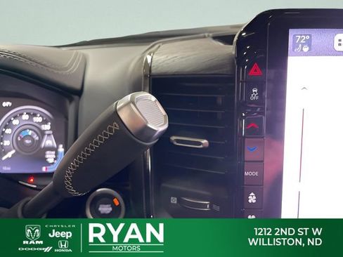 New 2026 RAM 2500 Limited AWD/4WD image 28