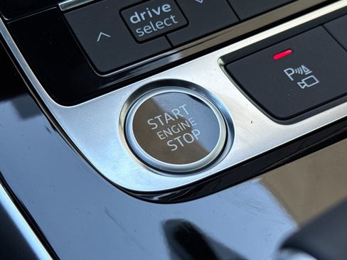 New 2026 Audi Q7 2.0T Premium AWD/4WD image 21