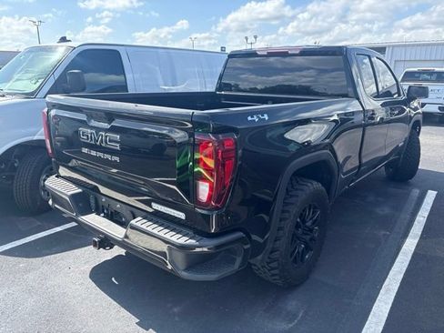 Used 2024 GMC Sierra 1500 Elevation w/ LPO, Elevation Black Package AWD/4WD image 7