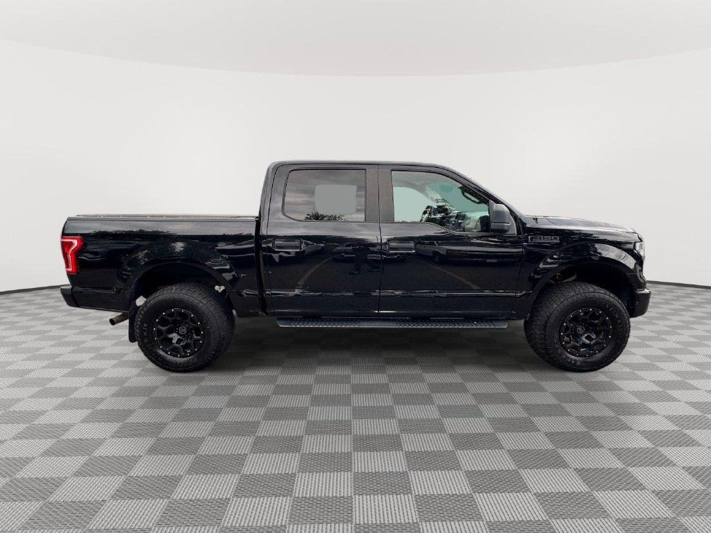 Used 2017 Ford F150 XL w/ Equipment Group 101A Mid AWD/4WD image 7