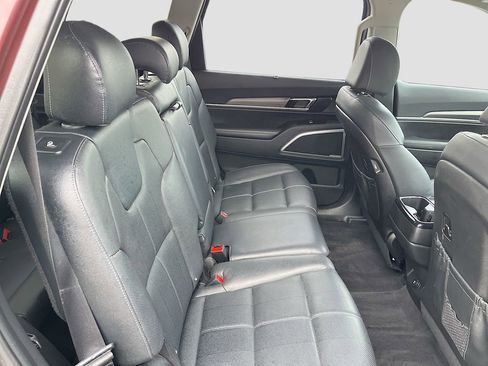 Used 2022 Kia Telluride EX w/ Towing Package image 30