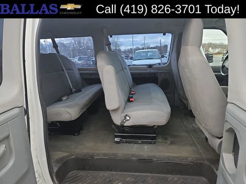 Used 2011 Ford E-350 and Econoline 350 XLT RWD image 25
