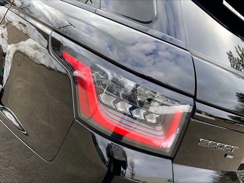 Used 2021 Land Rover Range Rover Sport HSE Silver Edition image 27