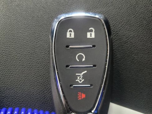 Used 2023 Chevrolet Equinox LT FWD image 32