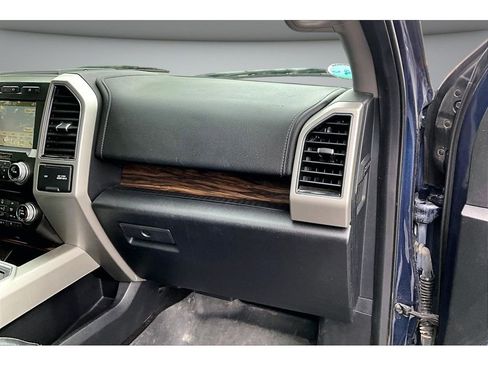 Used 2018 Ford F150 Lariat w/ Equipment Group 502A Luxury AWD/4WD image 20