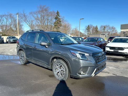 Certified 2023 Subaru Forester Premium image 15