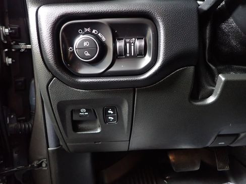 Used 2019 RAM 1500 Rebel w/ Rebel Level 2 Equipment Group AWD/4WD image 21