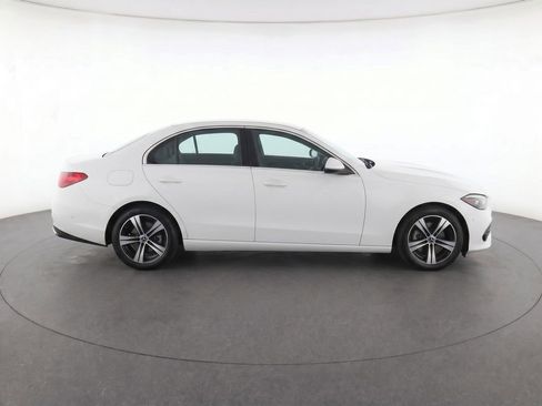 Used 2025 Mercedes-Benz C 300 Sedan image 8