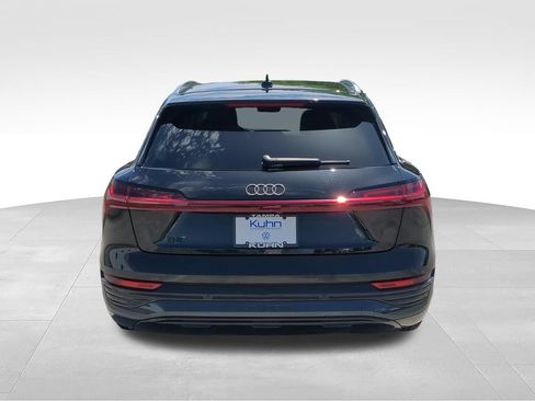 Used 2024 Audi Q8 e-tron Premium Plus w/ Premium Plus Package AWD/4WD image 4