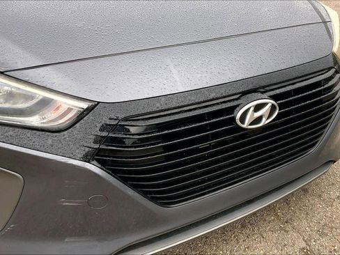 Used 2018 Hyundai Ioniq SEL image 29