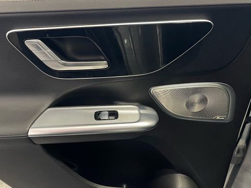 Used 2023 Mercedes-Benz EQE 350+ SUV w/ Pinnacle Trim Package image 28