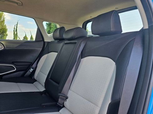 Used 2024 Kia Soul GT-Line FWD image 19