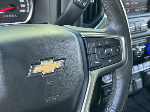 Used 2022 Chevrolet Silverado 1500 LT w/ Convenience Package II AWD/4WD image 29