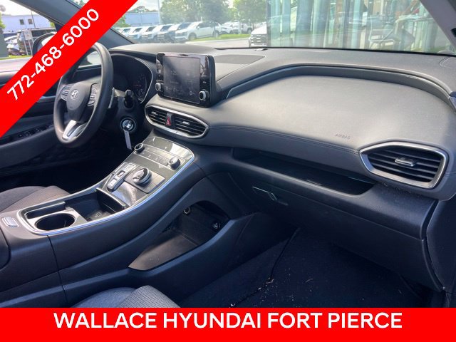 Used 2021 Hyundai Santa Fe SE FWD image 7