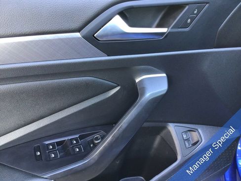 Used 2024 Volkswagen Jetta SE FWD image 22