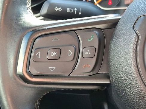 Used 2018 Jeep Wrangler Unlimited Sport S AWD/4WD image 23