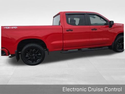 Used 2023 Chevrolet Silverado 1500 Custom image 33