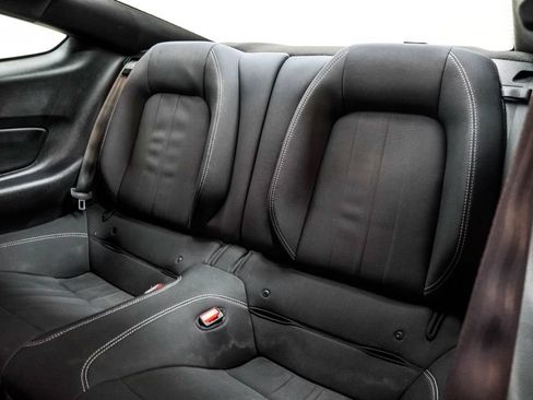 Used 2021 Ford Mustang GT RWD image 16