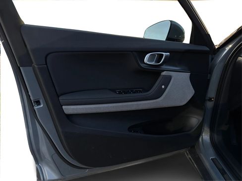 Used 2022 Polestar Polestar 2 Long Range Dual Motor Hatchbac w/ Plus Package image 21