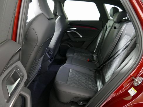 New 2025 Audi SQ5 Premium Plus image 28