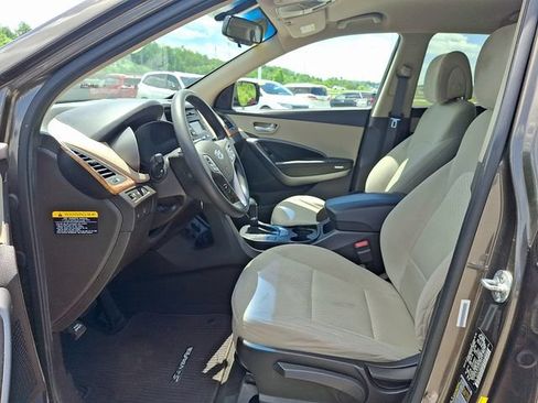 Used 2014 Hyundai Santa Fe Sport AWD/4WD image 9