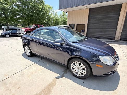 Used 2008 Volkswagen Eos Komfort FWD image 68