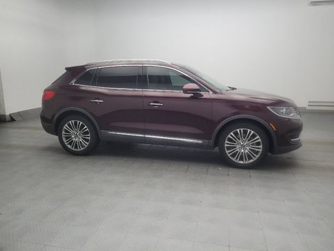 Used 2017 Lincoln MKX Reserve w/ Driver Assistance Package FWD image 11