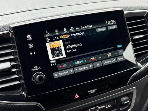 Certified 2025 Honda Passport EX-L image 23