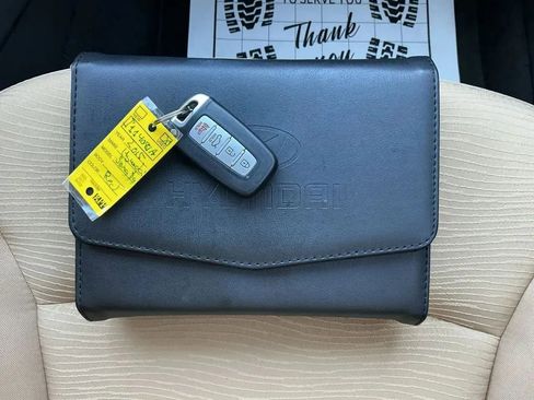 Used 2015 Hyundai Sonata Hybrid image 31