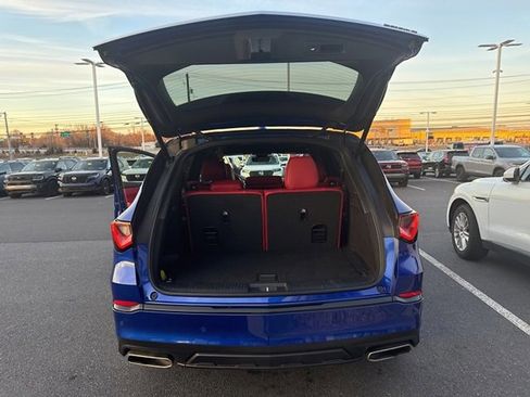 Used 2023 Acura MDX A-Spec image 15
