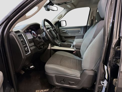 Used 2017 RAM 1500 Big Horn AWD/4WD image 13