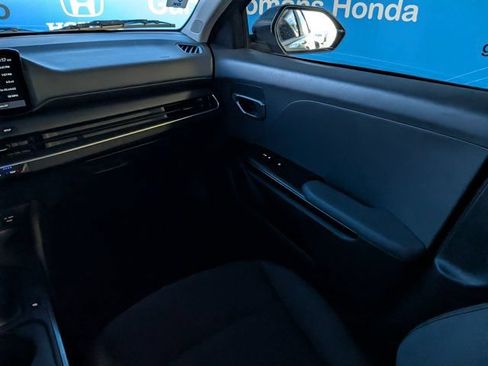 Used 2025 Kia K4 FWD image 17