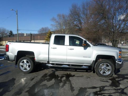 Used 2019 Chevrolet Silverado 2500 LT w/ All Star Edition image 8